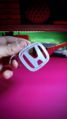 VID_20230717_184747402_2_AdobeExpress.gif HONDA rotating key ring