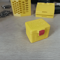 IMG_20220222_102731_3.gif STL file Hinged Self Locking Mini Box Treasure Chest・3D printer design to download, alishanmao