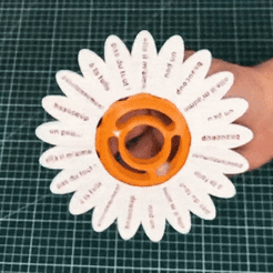 PluckTheDaisy.gif Free STL file Effeuiller la marguerite / Plucking the daisy・3D print design to download