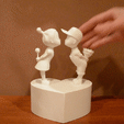 CoupleKiss_video_small_3_1.gif Cute heart gift box for Valentine's Day