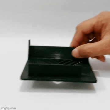 6m11k1.gif Cigarette Dispenser