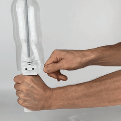 ezgif.com-gif-maker.gif 3D file Cut-Man - PET bottle cutter with handle!・3D printing idea to download, tylman_design