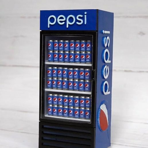 m2-res_1920p.mp4 Мини-холодильник PEPSI в масштабе 1/12 - витрина в стиле газировки