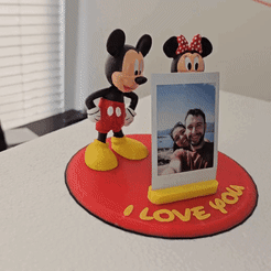 A.gif Archivo STL gratis Mickey and Minnie cute photo frame・Diseño por impresión en 3D para descargar