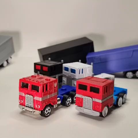 optimus-primo-gif.mp4 Optimus Prime 1:64 – Easy Print Version (Hot Wheels Scale Compatible)