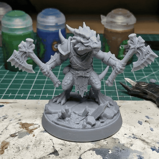 Kobold Berserker - Reptilian Tribal Warrior | RPG Monster Miniature