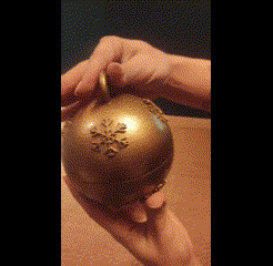 gif-2.gif STL file Christmas surprise ball・3D printable model to download