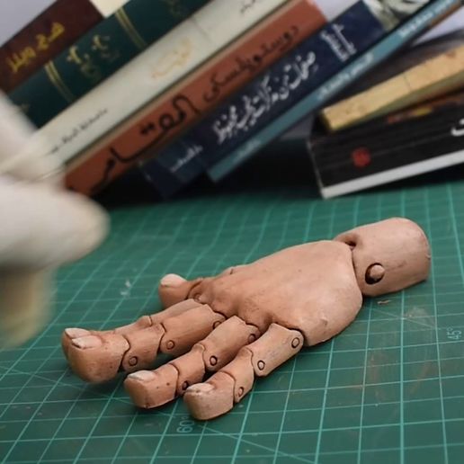 HandCult.mp4 Main réaliste articulée - sans support, modèle 3D à imprimer sur place