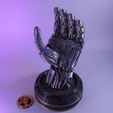 silverhand.gif Silverhand Playstation 4/5 and Xbox controller holder with lights