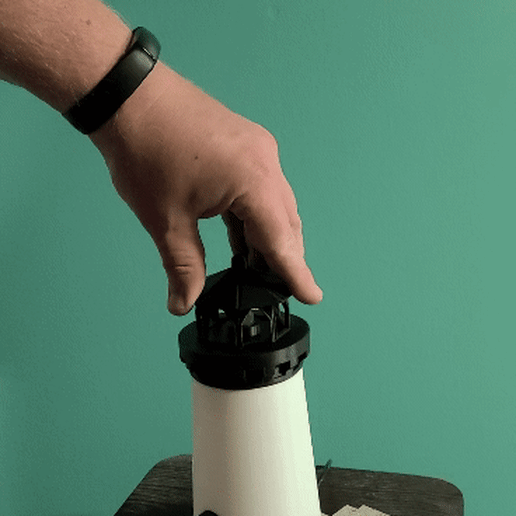 20220612_163619_1-301.gif 3D file Working Lighthouse Lamp・3D print object to download, BAMF3dPrinting