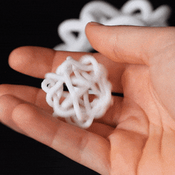celticknot-small-square.gif STL file Celtic Knot #1(fidget toy and desk charm)・3D printing model to download, GesaPi