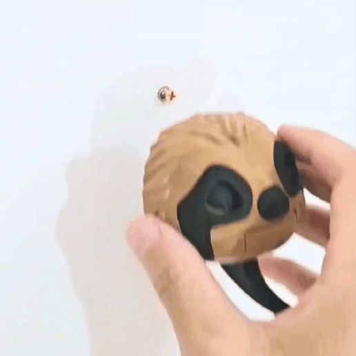 GIF-250207_155052.gif Sloth Key Holder