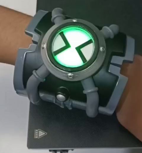 Video-de-funcionamiento.mp4 Omnitrix version améliorée (Walsh3D - Wireframe - WF3D Shop)