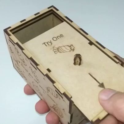 Caja-Araña.mp4 Surprise box, joke box