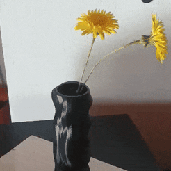Vase_LP_Gif.gif Rippled Flower Vase / Low poly