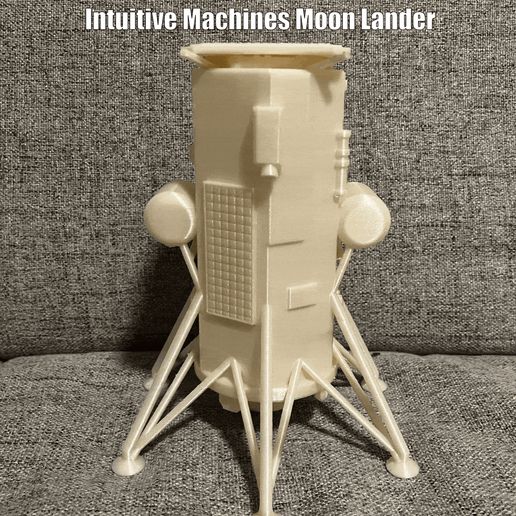 ezgif.com-optimize.gif Intuitive Machines 1 (Odysseus) moon lander replica