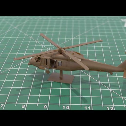 UH60_V2.mp4 Modèle d'impression 3D de l'hélicoptère militaire UH-60 Blackhawk