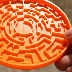mazeanim.gif Circular Maze Toy
