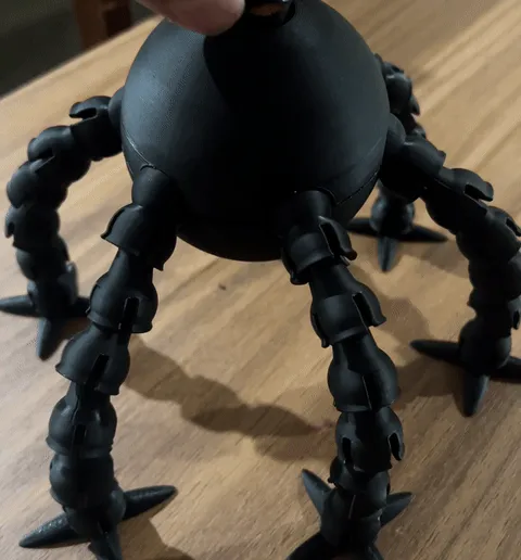 48BD6666-2D0D-41B7-BDCB-9A0CDB2C2260Copy-ezgif.com-video-to-gif-converter.gif Osmia Flexi Omnidroid from The Incredibles !!!