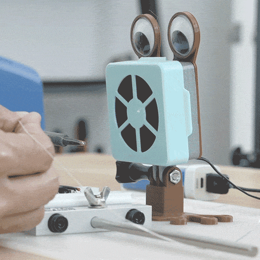 smoke-loop.gif Mini USB Fume Extractor