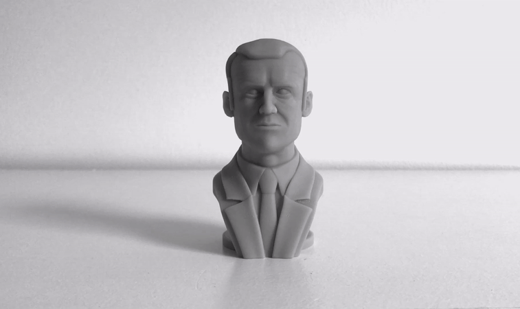 ezgif.com-crop.gif Free STL file Emmanuel Macron・3D print model to download, Cults