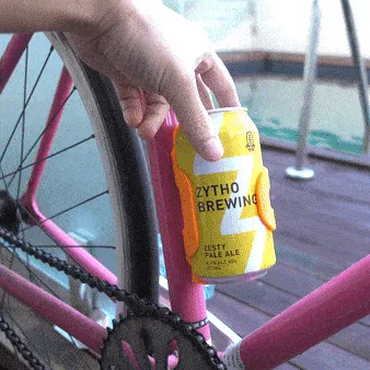 ezgif-6-cd27d514c533.gif Side Load Flaschenhalter für 375 mL Dose