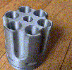 Jumbo-Revolver.gif Datei STL The Beast" Jumbo Magnum Revolver Spinning Pen Holder Keine Unterstützung erforderlich・Design für 3D-Drucker zum herunterladen
