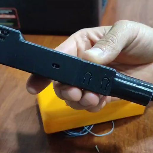 WhatsApp-Video-2025-04-22-at-8.00.49-PM.mp4 Screwdriver - cordless rechargeable electric screwdriver