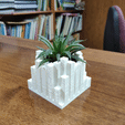 ezgif.com-optimize.gif Square plant vase/pot