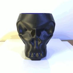 skullCandyPainted_HD_slow2.gif Archivo STL gratis La grúa de caramelo alias el frasco de caramelos Skull・Diseño imprimible en 3D para descargar, 3DIYCaptain