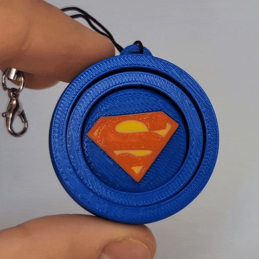 1000018733.gif Porte-clés Gyroscope Superman