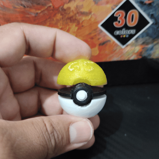 Poke Bola GS amarilla