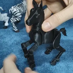 Articulation.gif Fichier STL Flexi Horse, Donkey & Zebra foals, print-in-place・Objet pour imprimante 3D à télécharger