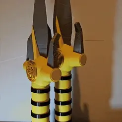 1000014501.gif Yellow Ranger Power Daggers - Mighty Morphin Power Rangers