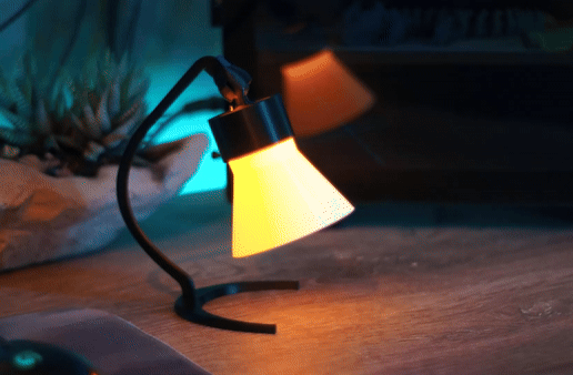 ezgif-3-c910ac4f2a.gif mini lámpara led con cabezal giratorio