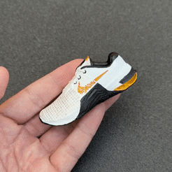 PXL_20230604_180212795~2.gif STL file Nike Metcon 8 | Crossfit Shoes Key Chain・3D printer design to download