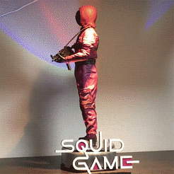 cult3d.gif Archivo 3D juego del calamar soldado rosa・Diseño de impresión en 3D para descargar