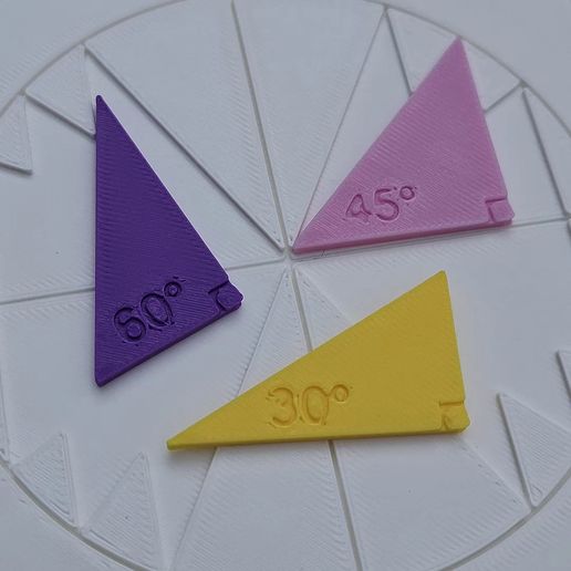 Unit-Circle-and-Triangles.mp4 Unité Cercle Triangles et plateau