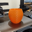curve-cup-gif.gif Elegant Curved Vase - 3D Printable Model