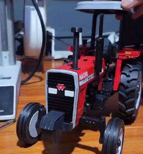 WhatsApp-Video-2025-11-23-at-23.53.33.mp4 Tractor Massey Ferguson 1175