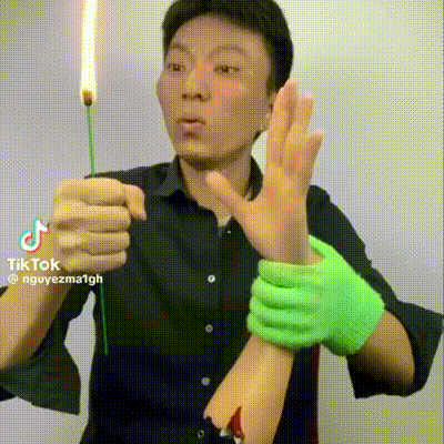 120001-0539.gif Magic Hand