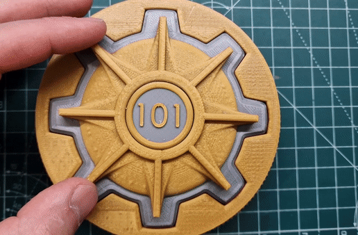 giffff.gif FALLOUT VAULT STORAGE BOX