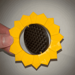 flower-spinner.gif STL file Flower Fidget Spinner, Sunflower design・3D printing template to download