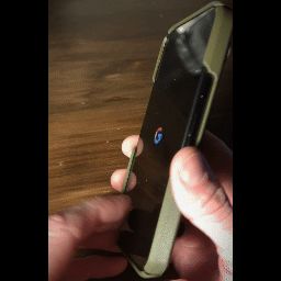 CULTS-PATTERN-Pixel-9-Case.gif Hartschalenetui mit Muster für Google Pixel 9 & 9 Pro