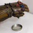 CULTS-Thanos-DnD-gauntlet-gif.gif The Infinity Gauntlet - Wearable DnD Dice Holder