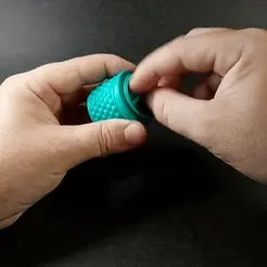 ezgif.com-video-to-gif-21.gif The Beasty - Micro Weed Grinder !