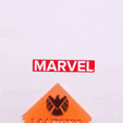 MARVEL ‘NIN RED ee y 🧩 MARVEL KEYRING HANGERS PUZZLE