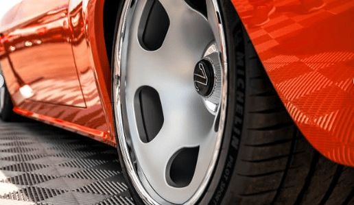 ezgif.com-animated-gif-maker-13.gif Z CAMARO WHEEL SET FROM KINDIG'IT DESIGN