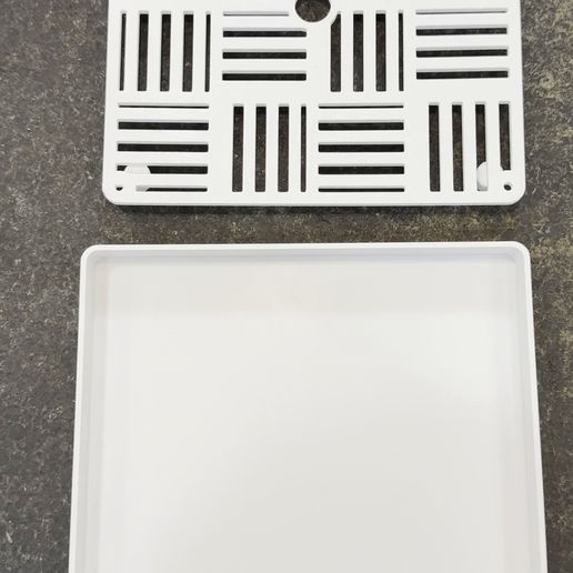 IMG_1401.mp4 Minimalist Waffle Draining Tray | 2-Part Kitchen & Bath Organizer | Sponge Holder & Fruit Dryer | Support-Free
