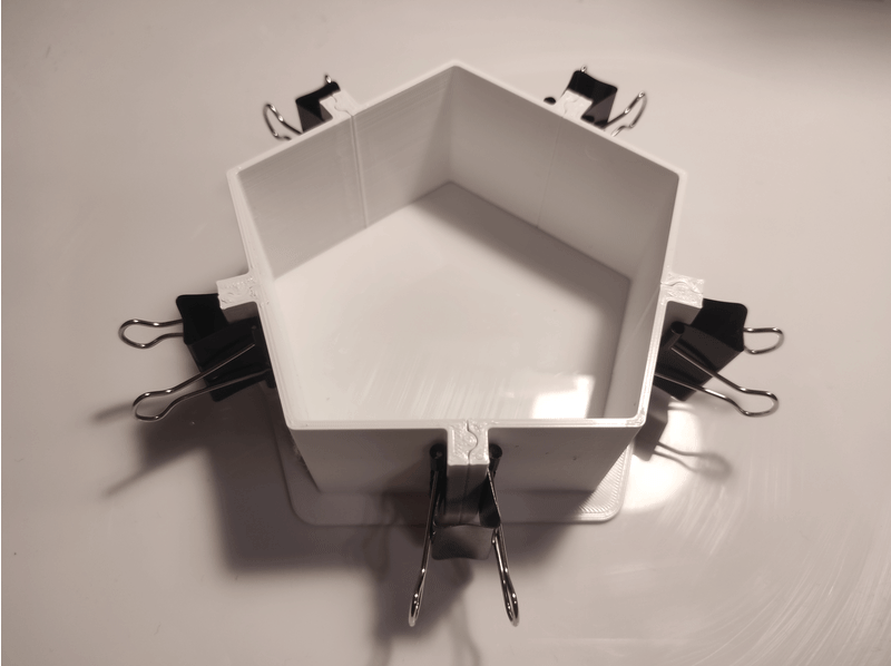 STL file STL 5 WALL PENTAGON Silicone MOLD BOX MOLD for SILICONE MOLD